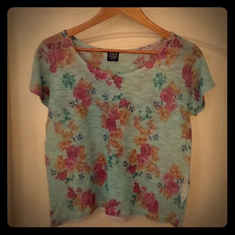 Crew neck floral sweater